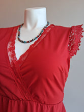 Load image into Gallery viewer, Ruby Tank Curvy Blouse
