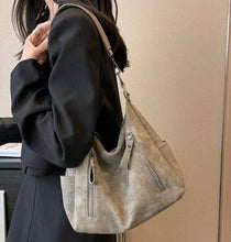 Load image into Gallery viewer, Suede Handbag ☆slate
