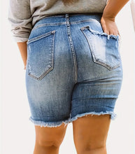 Load image into Gallery viewer, Curvy Polly Jean Shorts
